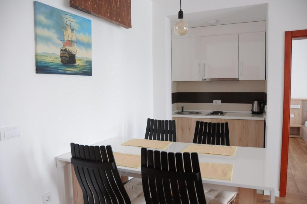 Apartment Stanaj *